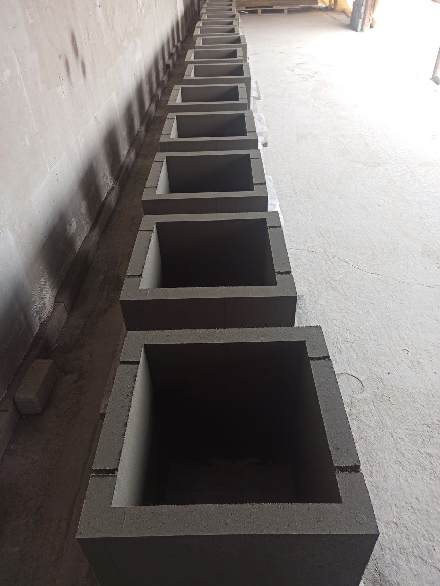 Donica  betonowa bez dna  50x50 wys. 45cm. Gat 1 cena brutto