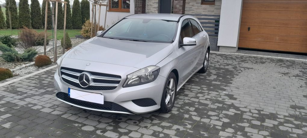 Mercedes-Benz  A 1.6 Benzyna, Kamera Nawigacja