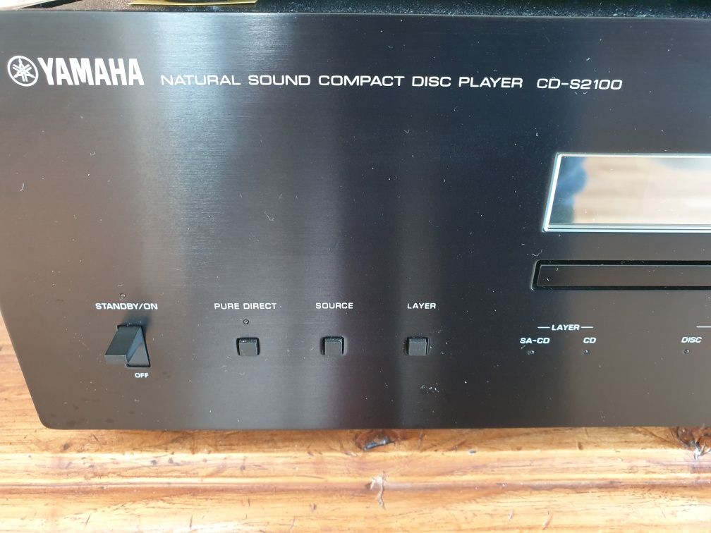 Leitor SACD e DAC Yamaha CD-S2100 de referência