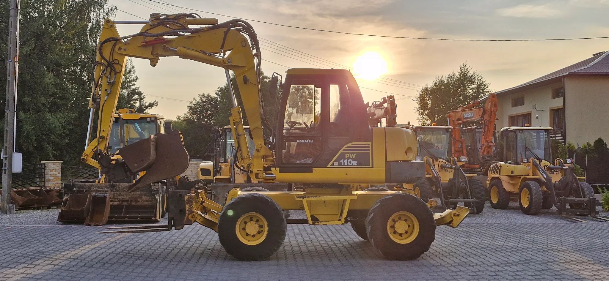 Komatsu PW 110/ Maszyna Sprowadzona/  Koparka kołowa Komatsu tj Terex Schaeff