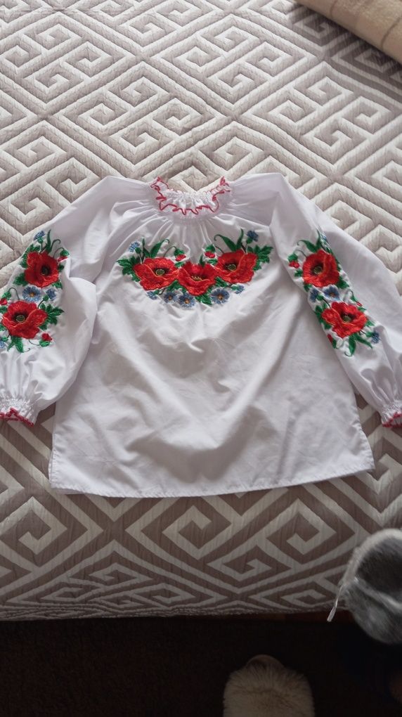 Продам вишиванку