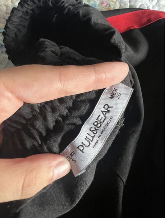 Calças classicas nunca usadas pull and bear