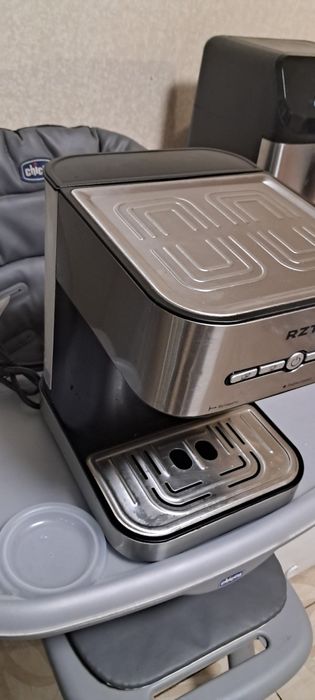 Кофемашина рожковая