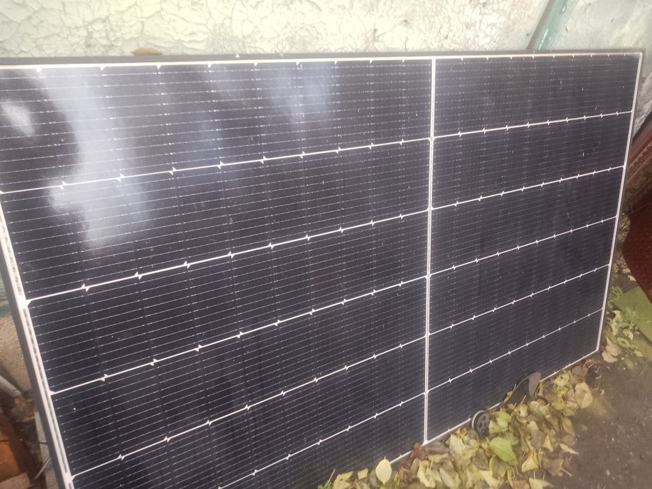 Panel fotowoltaiczny Jinko JKM440M-6TL4-V