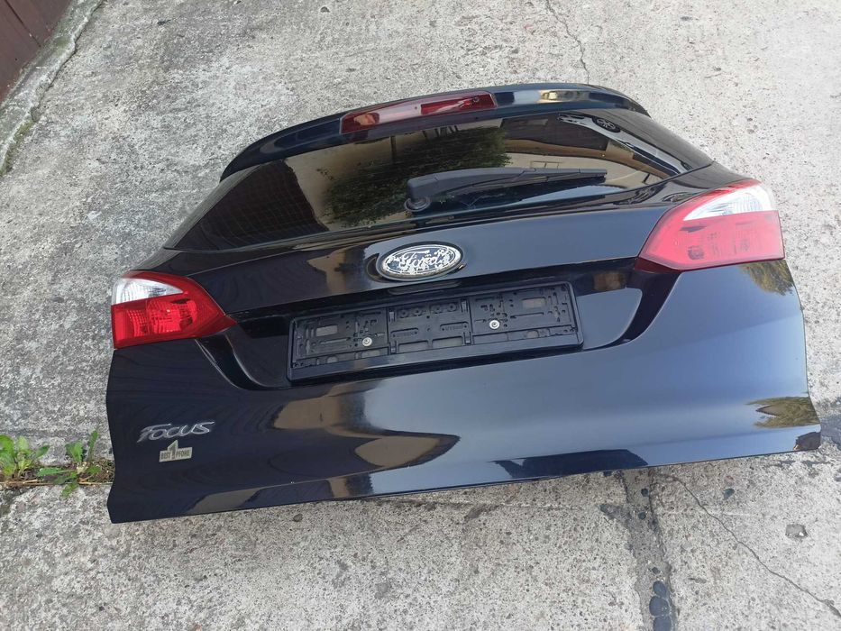 Ford Focus mk3 klapa bagażnika kombi kod F,B