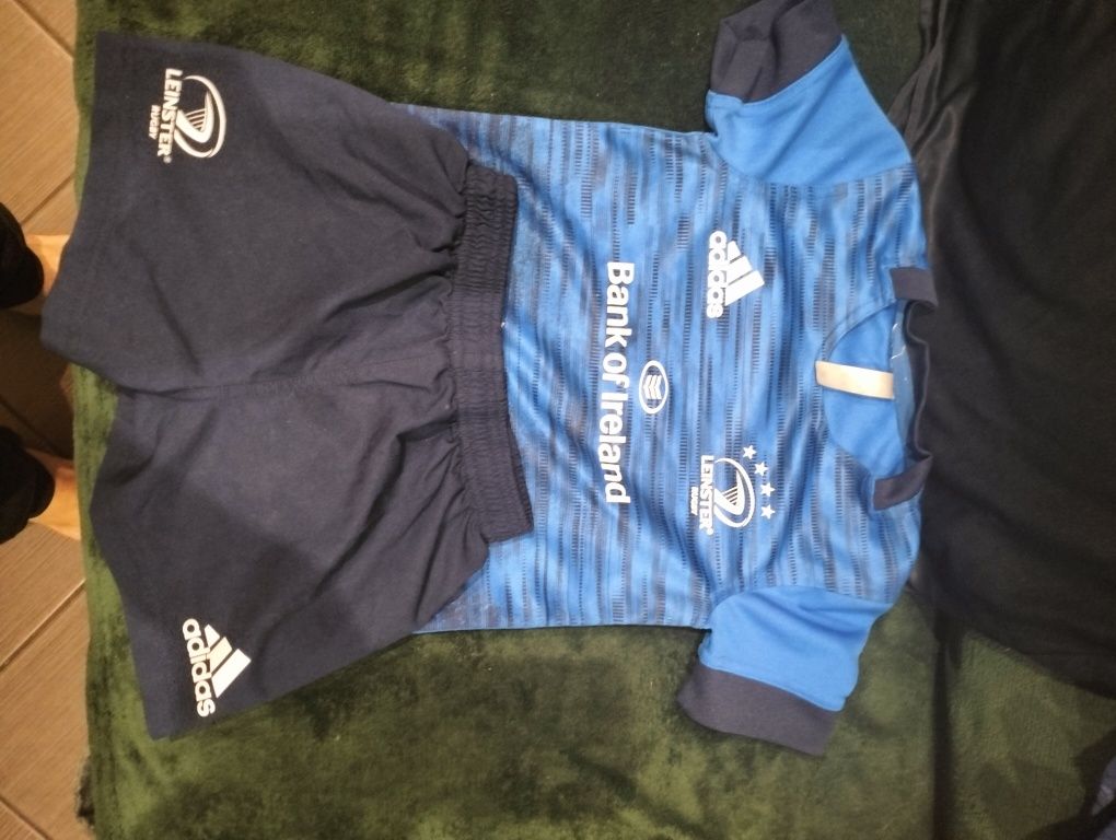 Dres Adidas dla chłopca