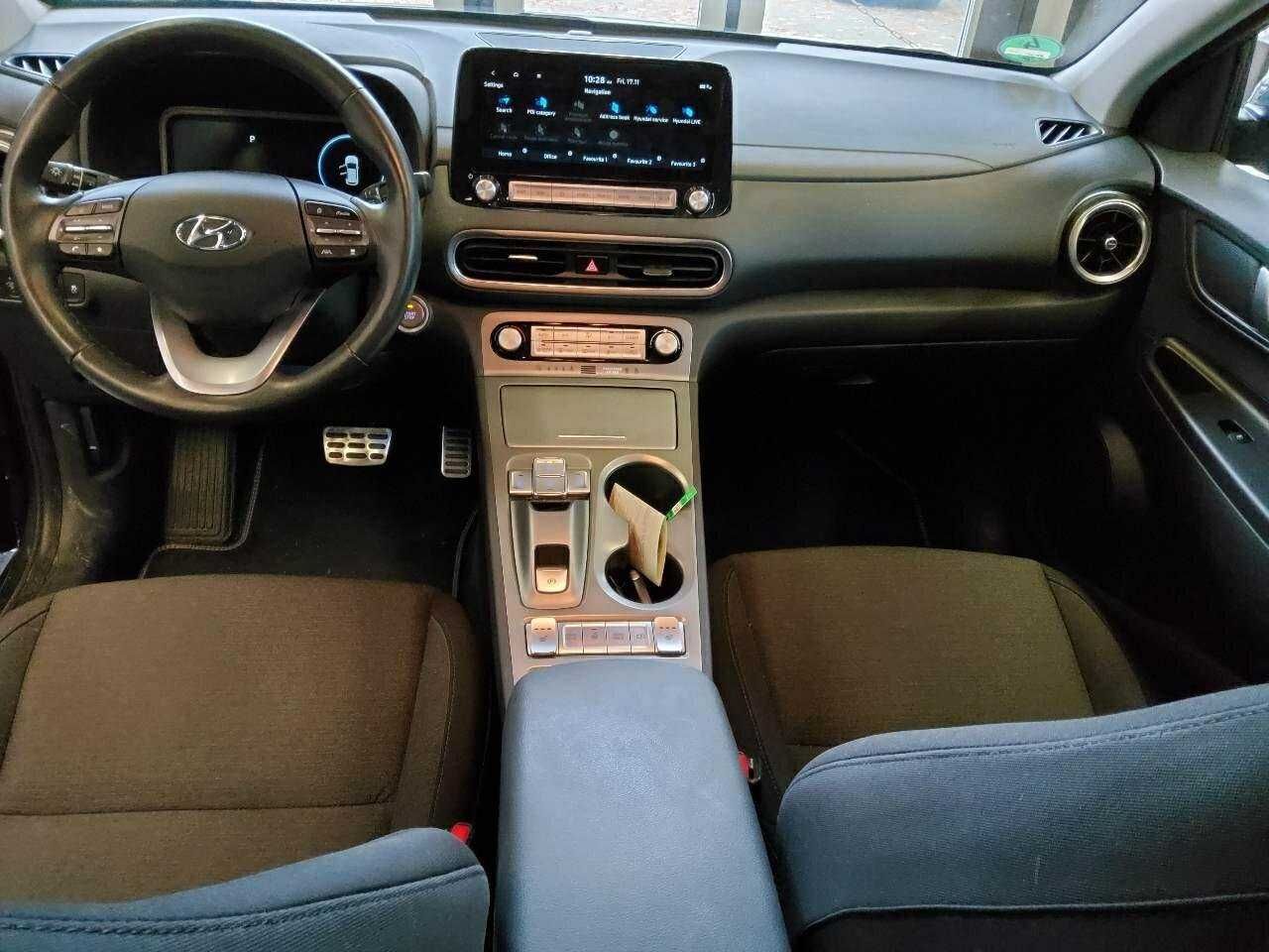 Hyundai Kona електро