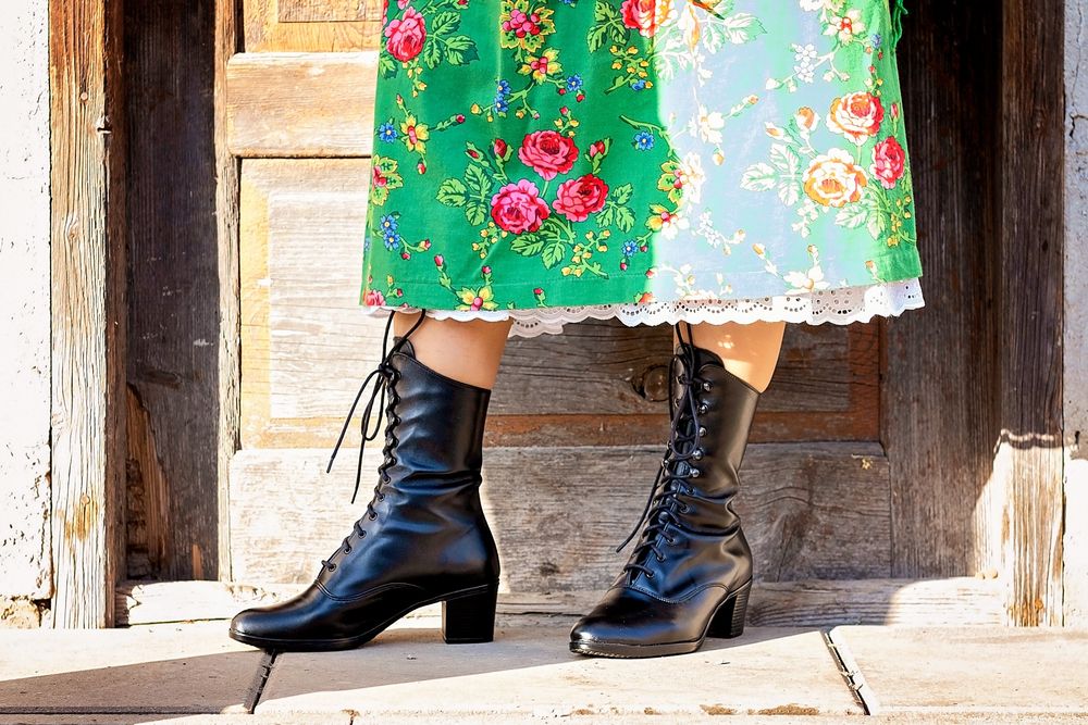 buty regionalne, ludowe, obuwie do stroju krakowskiego