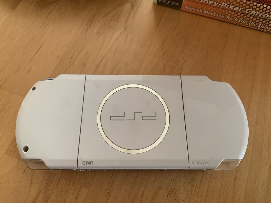 Consola PSP com jogos incluidos