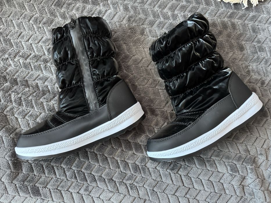 Nowe kozaki dziewczęce Sinsey rozm.34/dł. wkł.23cm