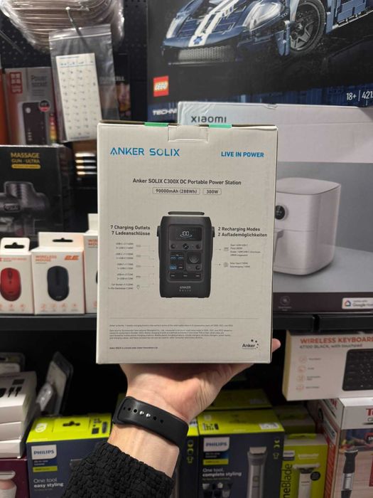Anker SOLIX C300X — НОВА Портативна Зарядна Станція (288Wh / 300W)