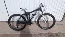 Bicicleta Downhill Giant