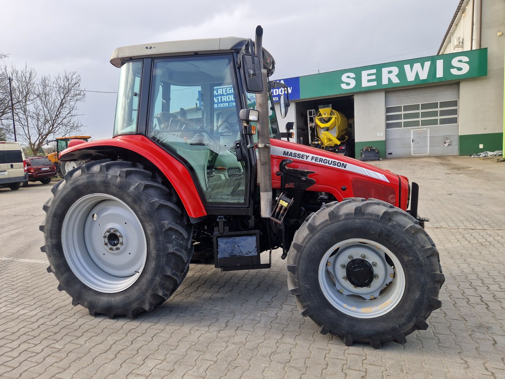 Ciągnik rolniczy Massey Ferguson 6445 pneumatyka, tur, klimatyzacja