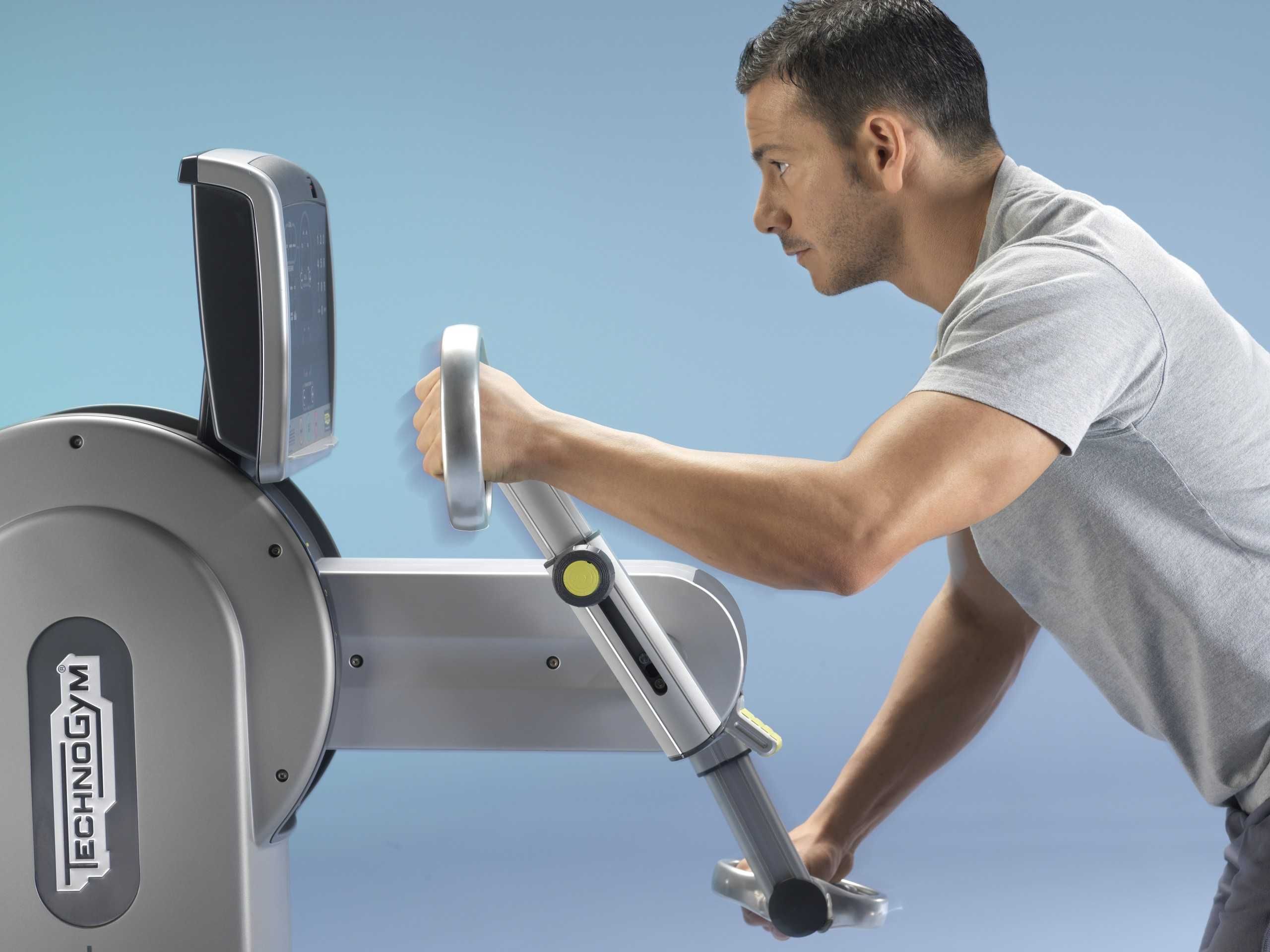 Велотренажер для рук TechnoGym Top Exite 700 Led