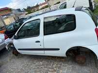 vendo renault clio para peças