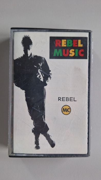 Rebel MC – Rebel Music
Desire Records / PolyGram, 1990
Hip-Hop, Reggae