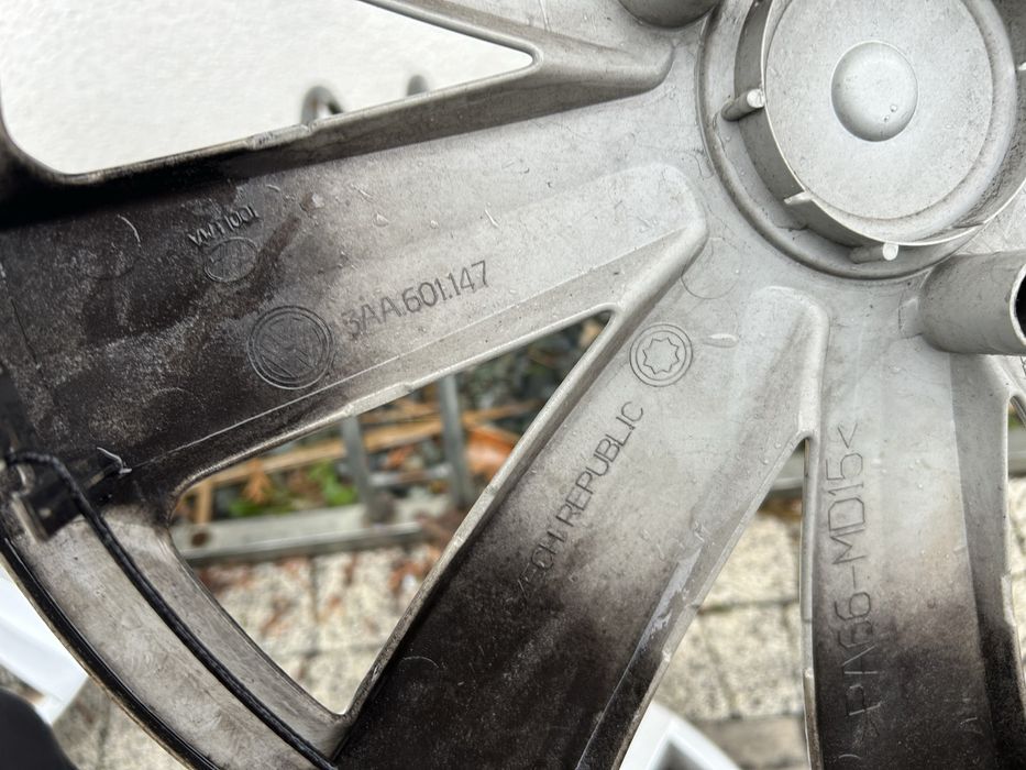 Kołpaki VW Volkswagen 16 cali OE