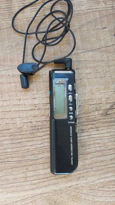 Цифровой Диктофон плейер флешка 8gB MP3 USB