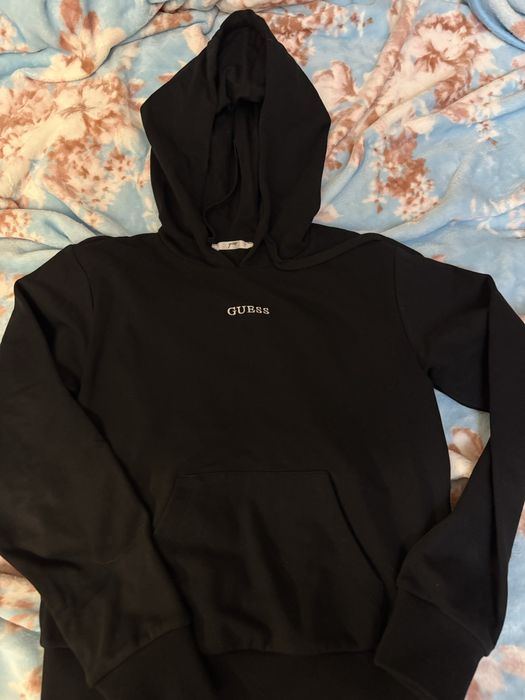 Светр жіночий гесс