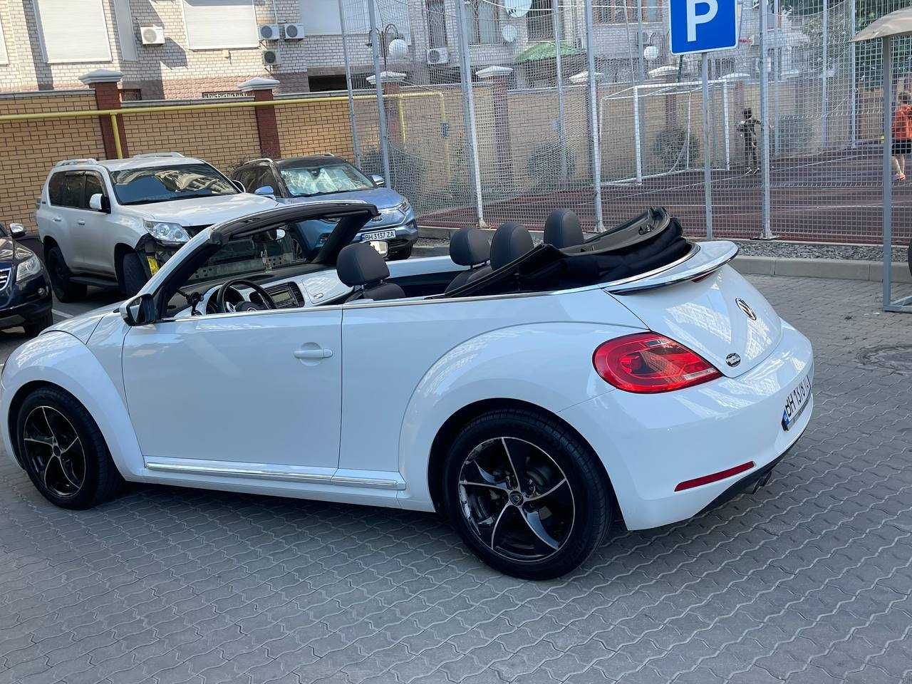 Продам Volkswagen Beetle 2015 в отличном состоянии