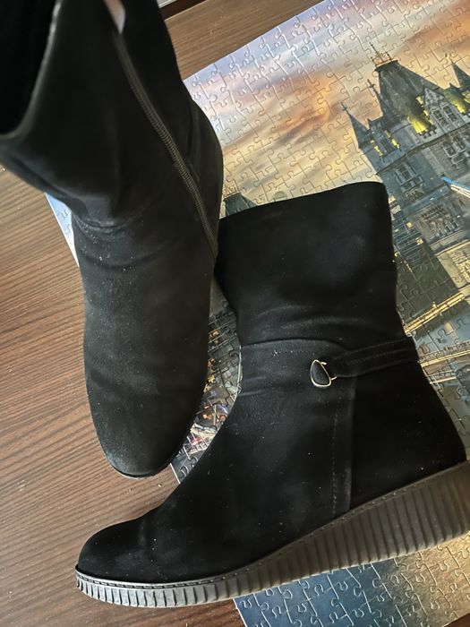 Продам взуття жіноче