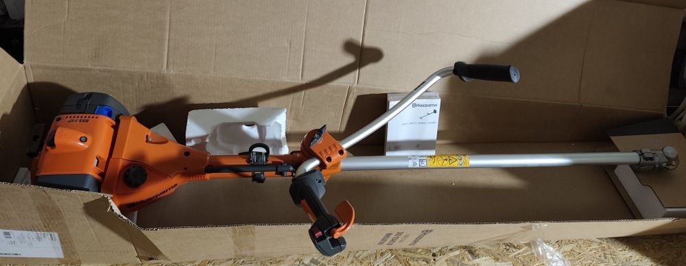 Кущоріз (мотокоса) Husqvarna (Хускварна) 555FXT  арт. 9666292-03