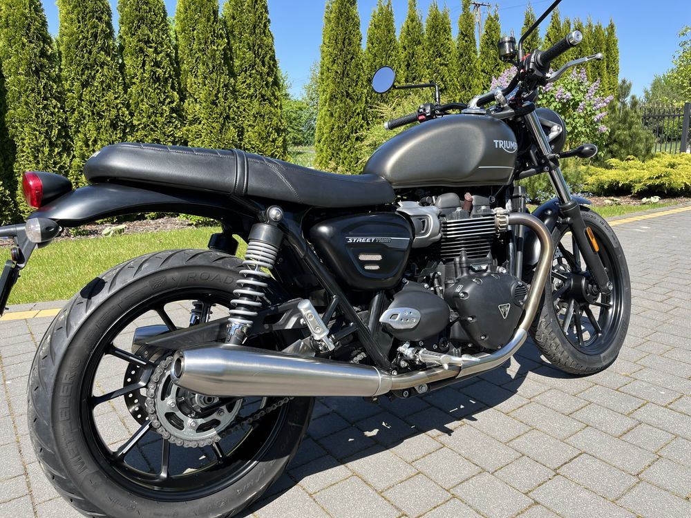 Triumph Bonneville Street Twin 900