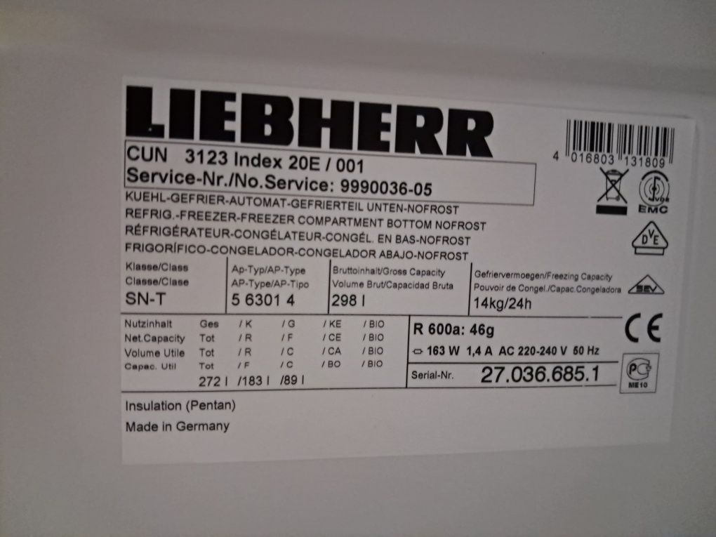 Холодильник Liebherr CUN 3123