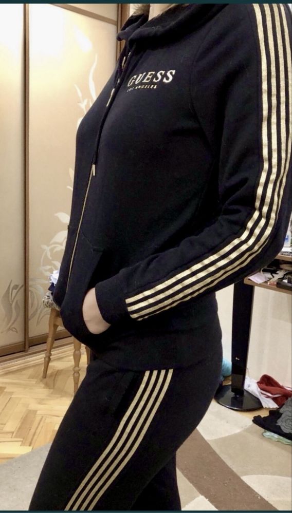 Спортивний костюм Guess
