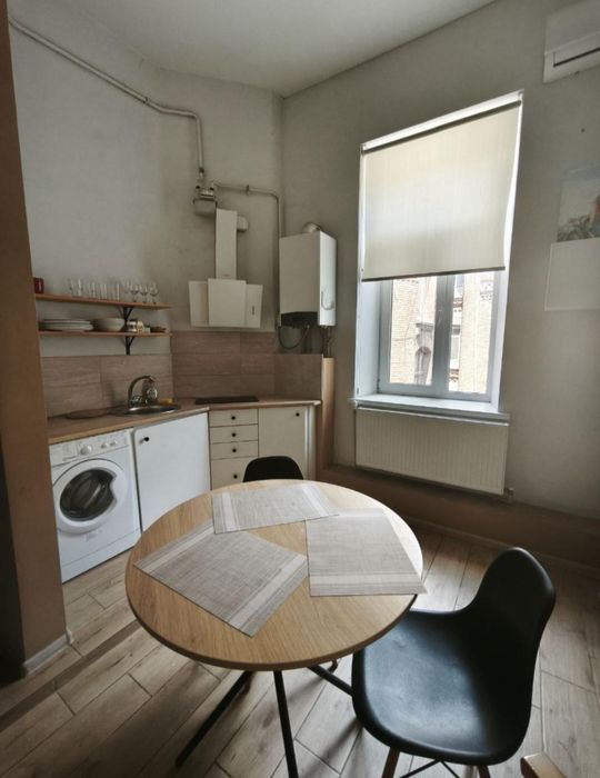 Центр города! Продам мини-отель 190 кв.м. на 5 действующих номеров