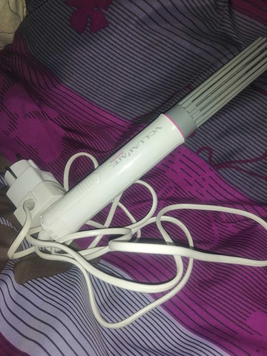 Жіноча плойка для волосся