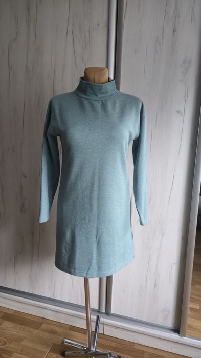 Sukienka dresowa S 36 na codzień