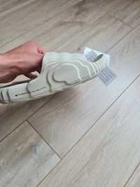 Тапки adidas adilette / nike