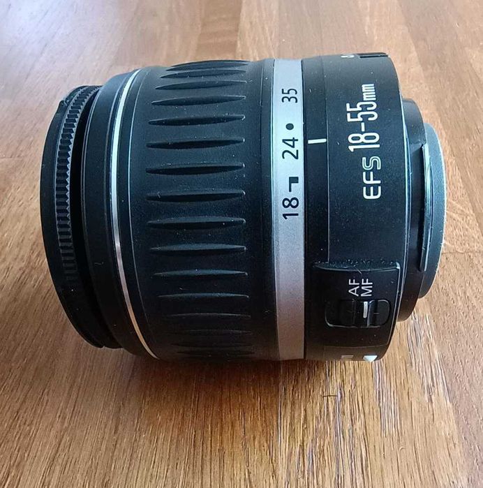 Об'єктиви Yashica та Canon