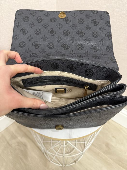 Сумка GUESS оригінал!!