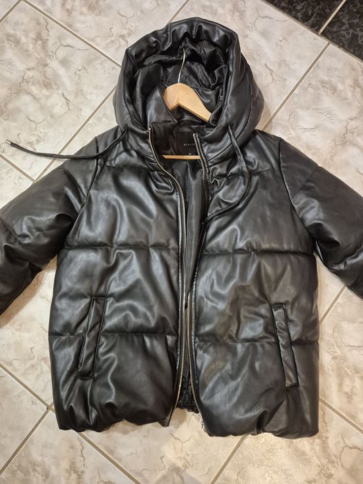 Kurtka zimowa puffer skórzana Mohito 40