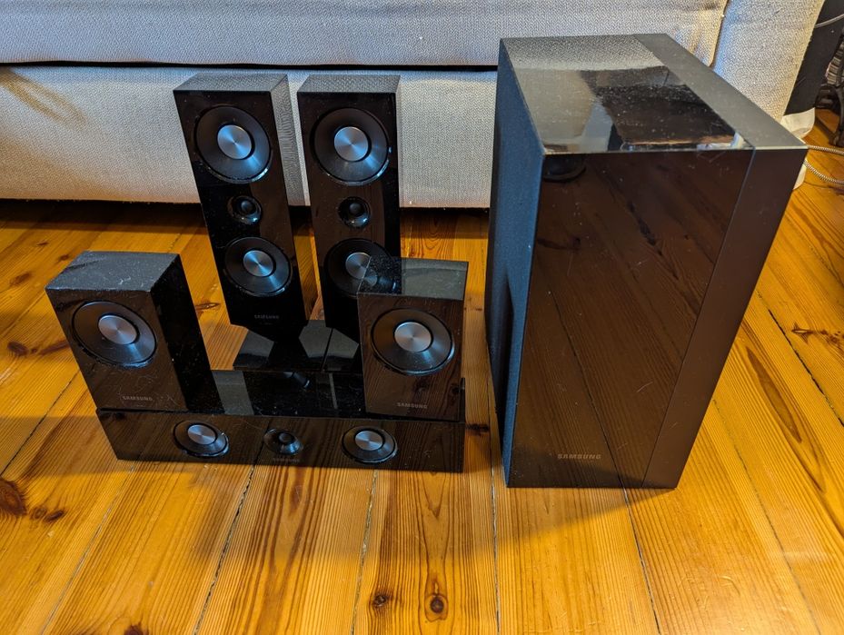 Głośniki 5.1 Samsung HT-C6500 (bez amplitunera) - komplet