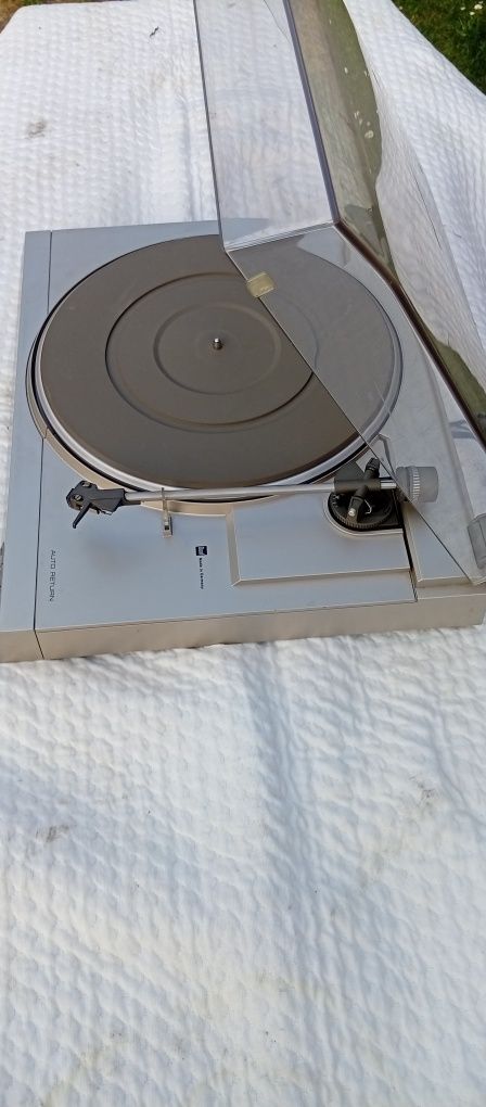 Gramofon Dual CS 610Q