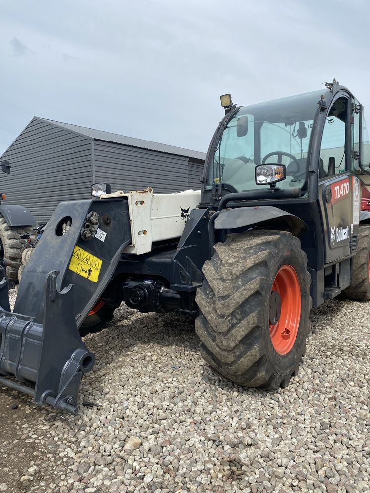 Bobcat  470 mlt i inne