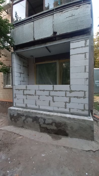 Кладка кирпича, газоблока, демонтаж. Услуги лазерного уровня.