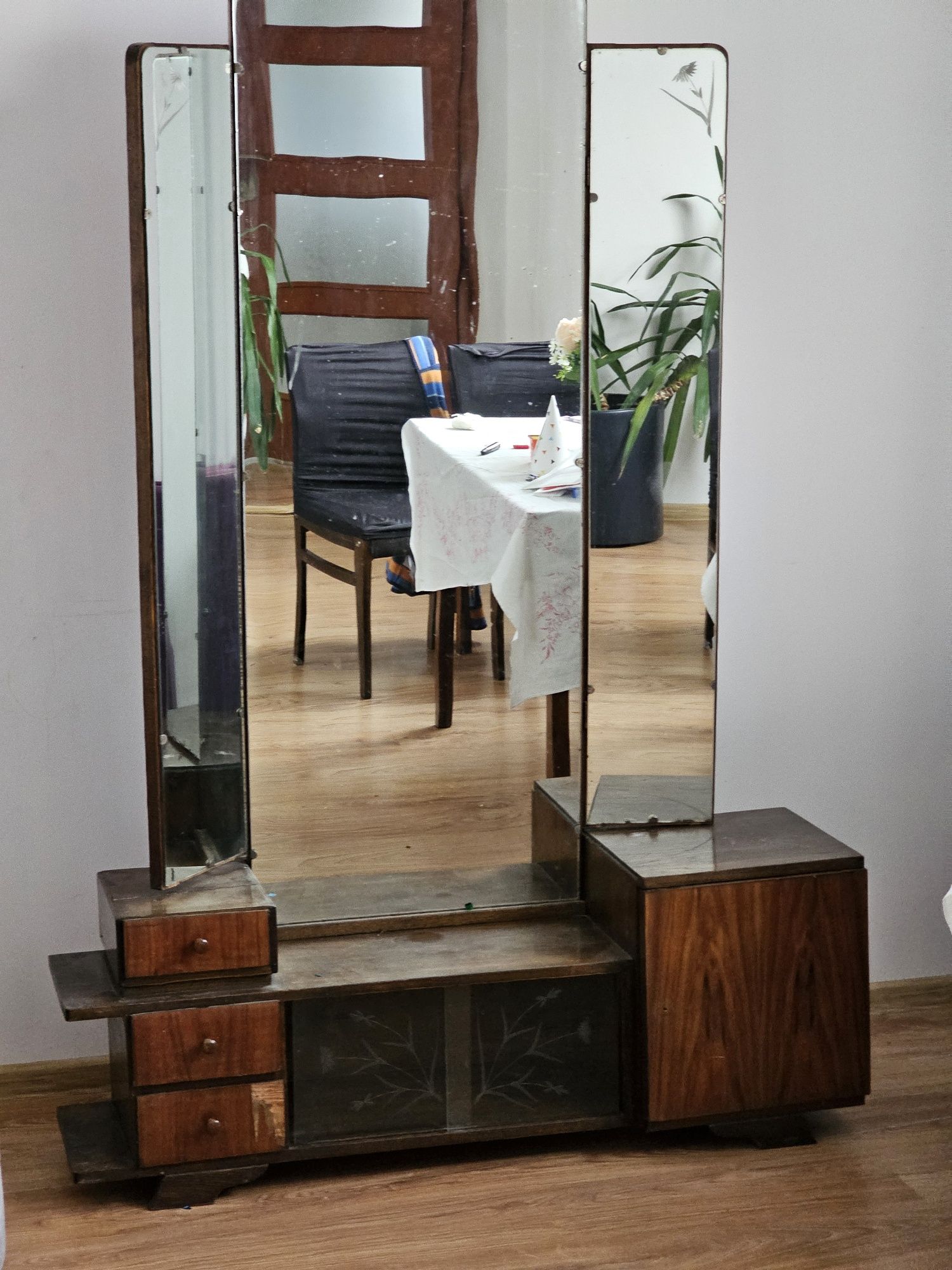 Toaletka z lustrem PRL