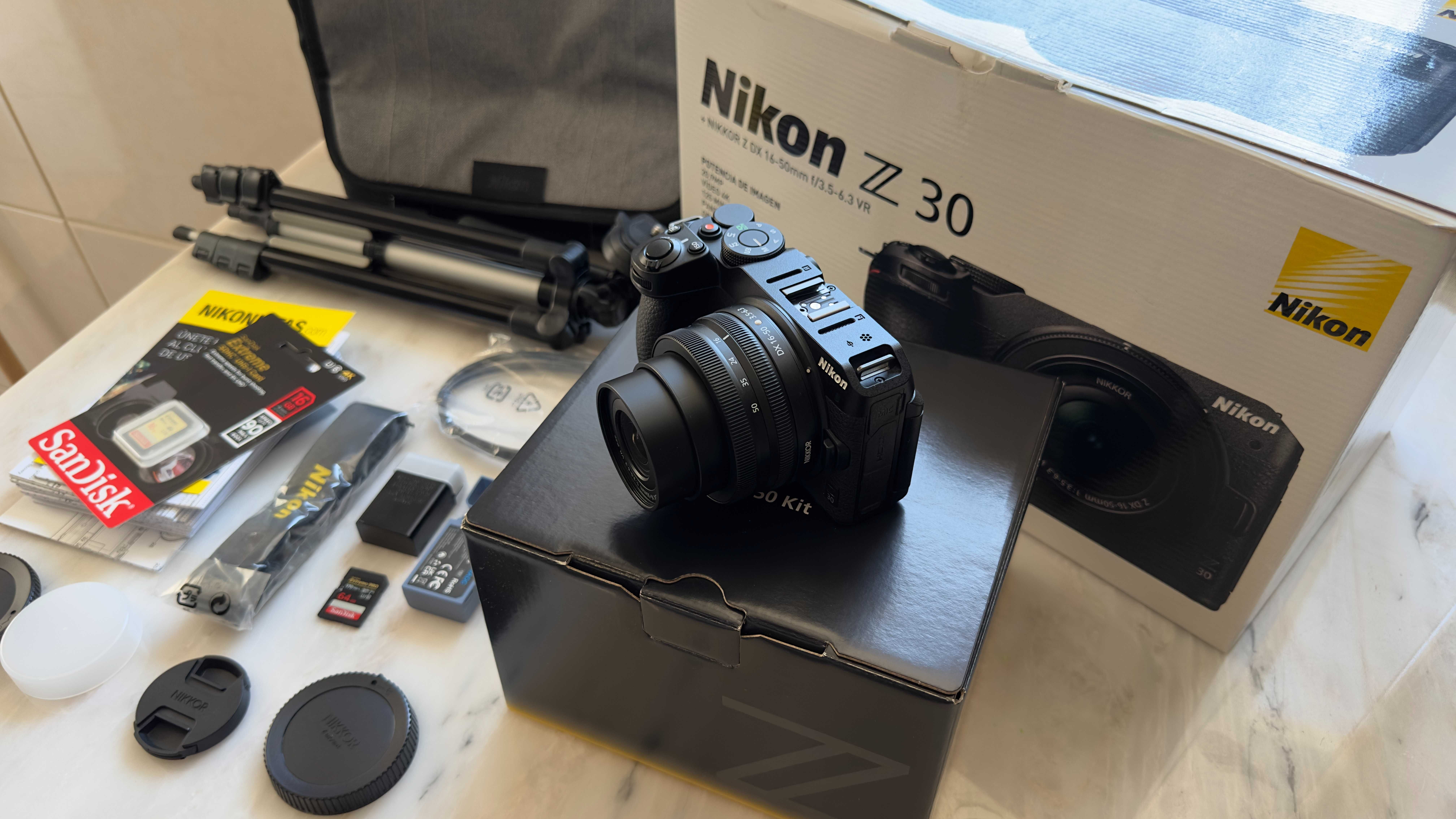 Nikon Z30 como NOVA + Extras