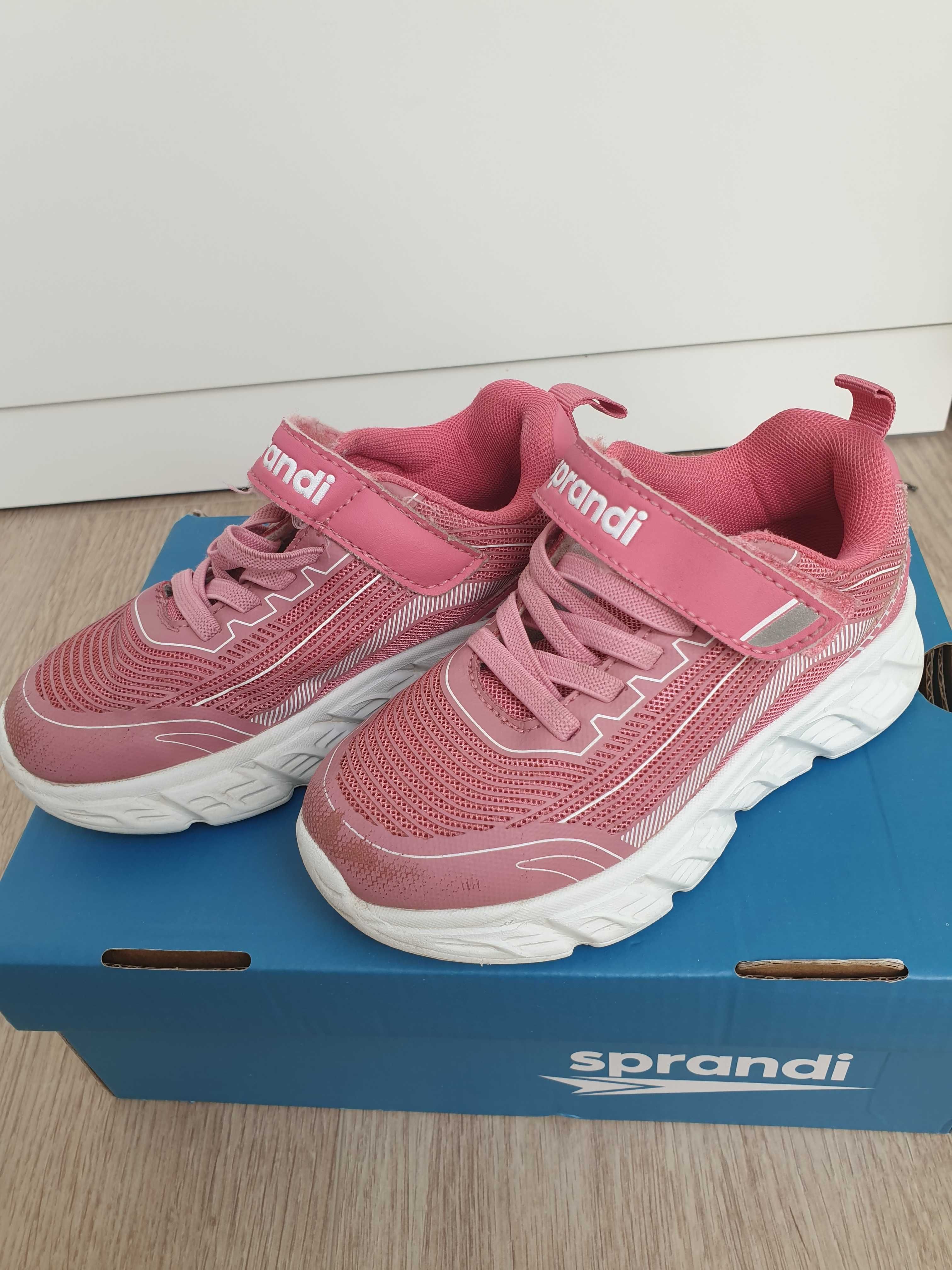 Sprandi CCC sneakersy rozmiar 28