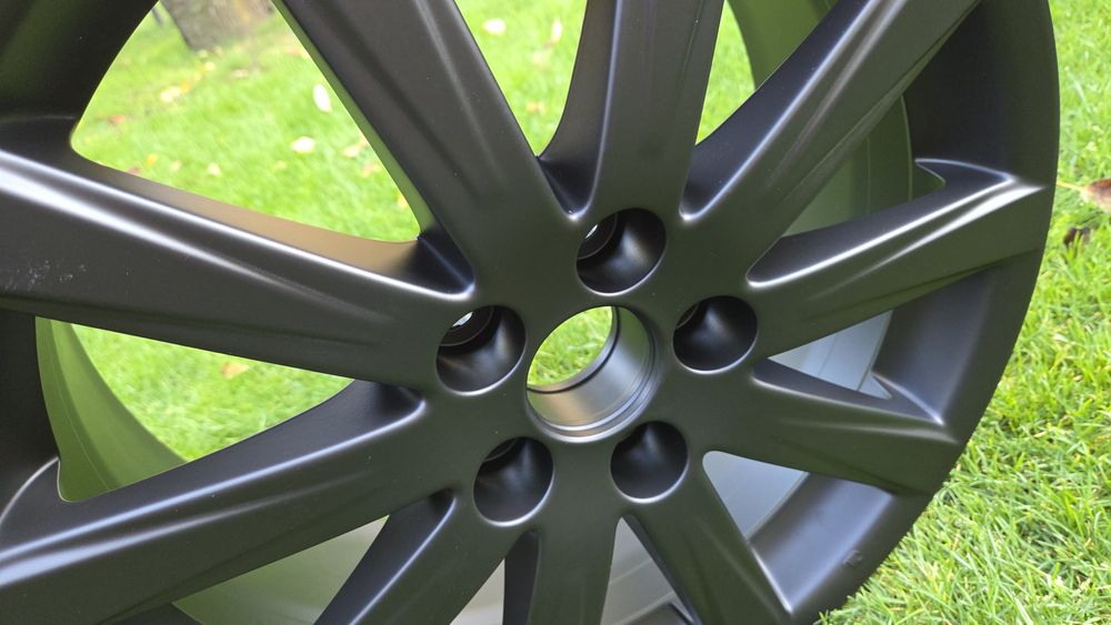 Felgi Toyota 18 x 7,5J ET45 5x112 czarna satyna