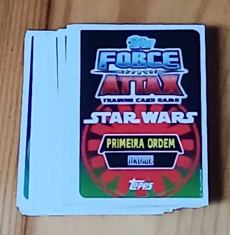 Colecção de cromos Star Wars Force Attax