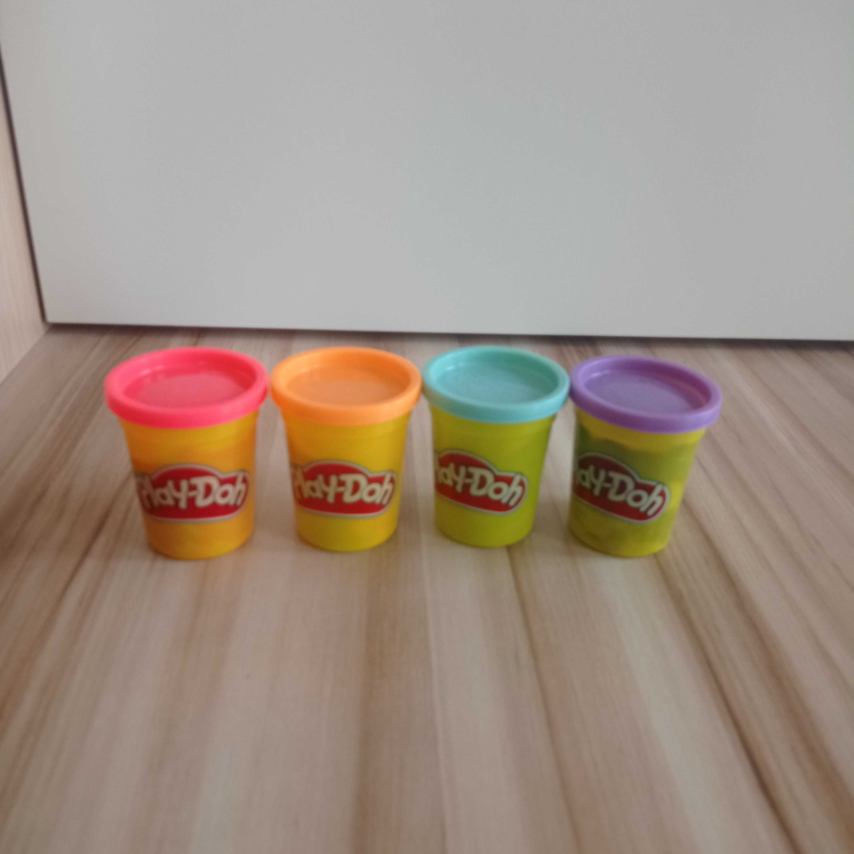 cztero-pack modeliny Play-Doh