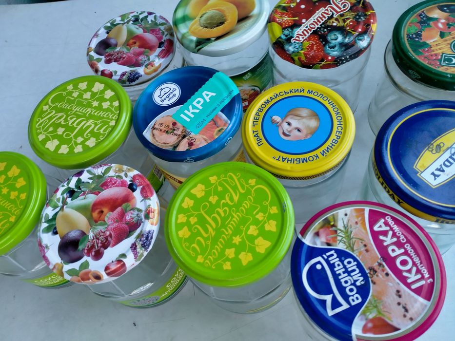 Банки  0,5л 1,0л ,0,8л,   3 ,0 л з єврокришками  і звичайні банки