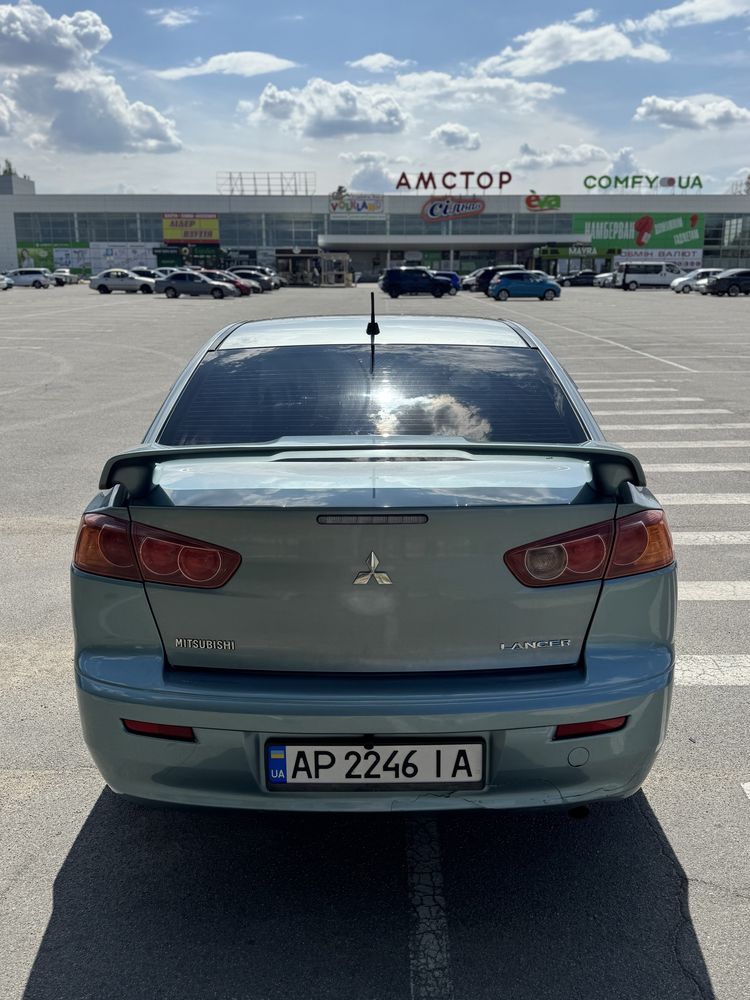 Mitsubishi lancer X 10
