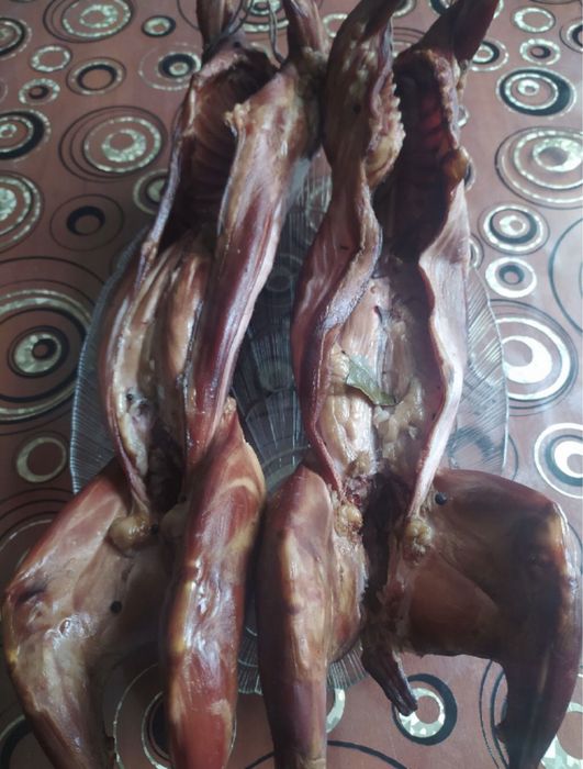 Копчене мясо кролика