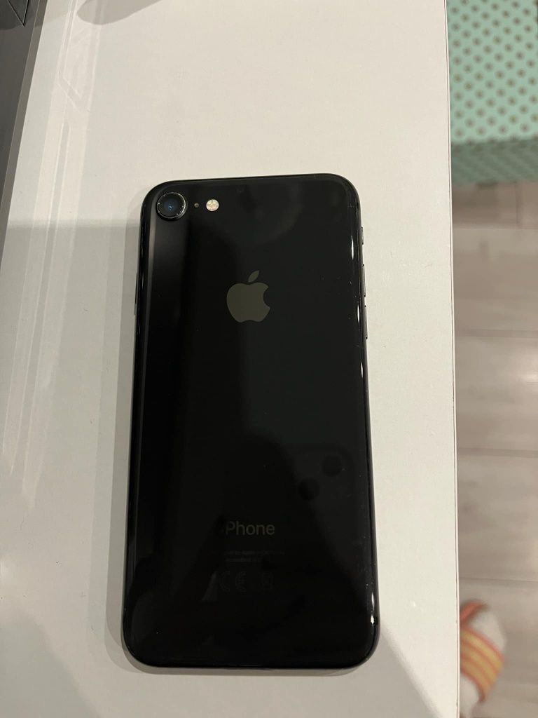 iPhone 8 256 GB plus gratisy